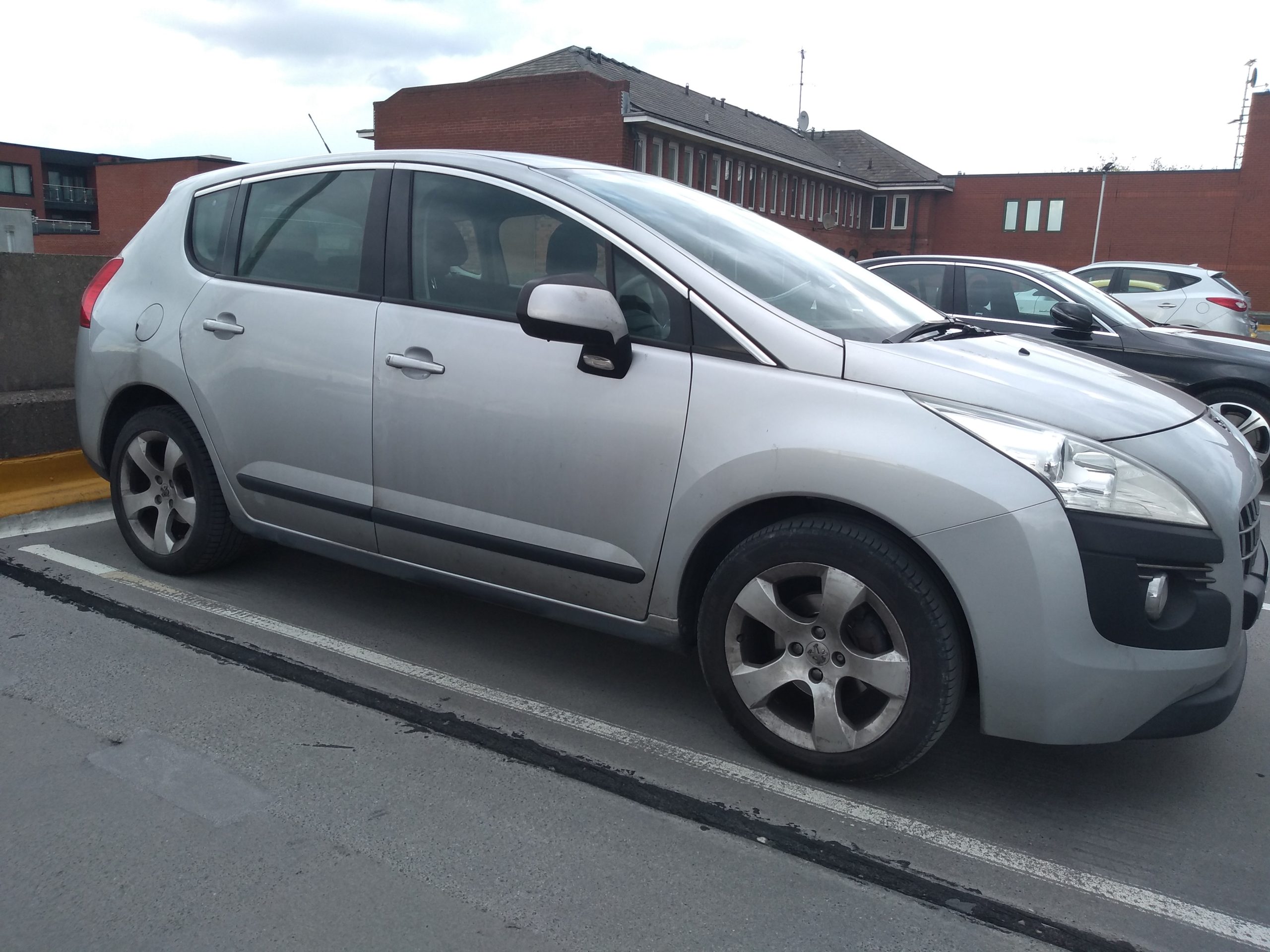 The Peugeot 3008: A bloody awful car