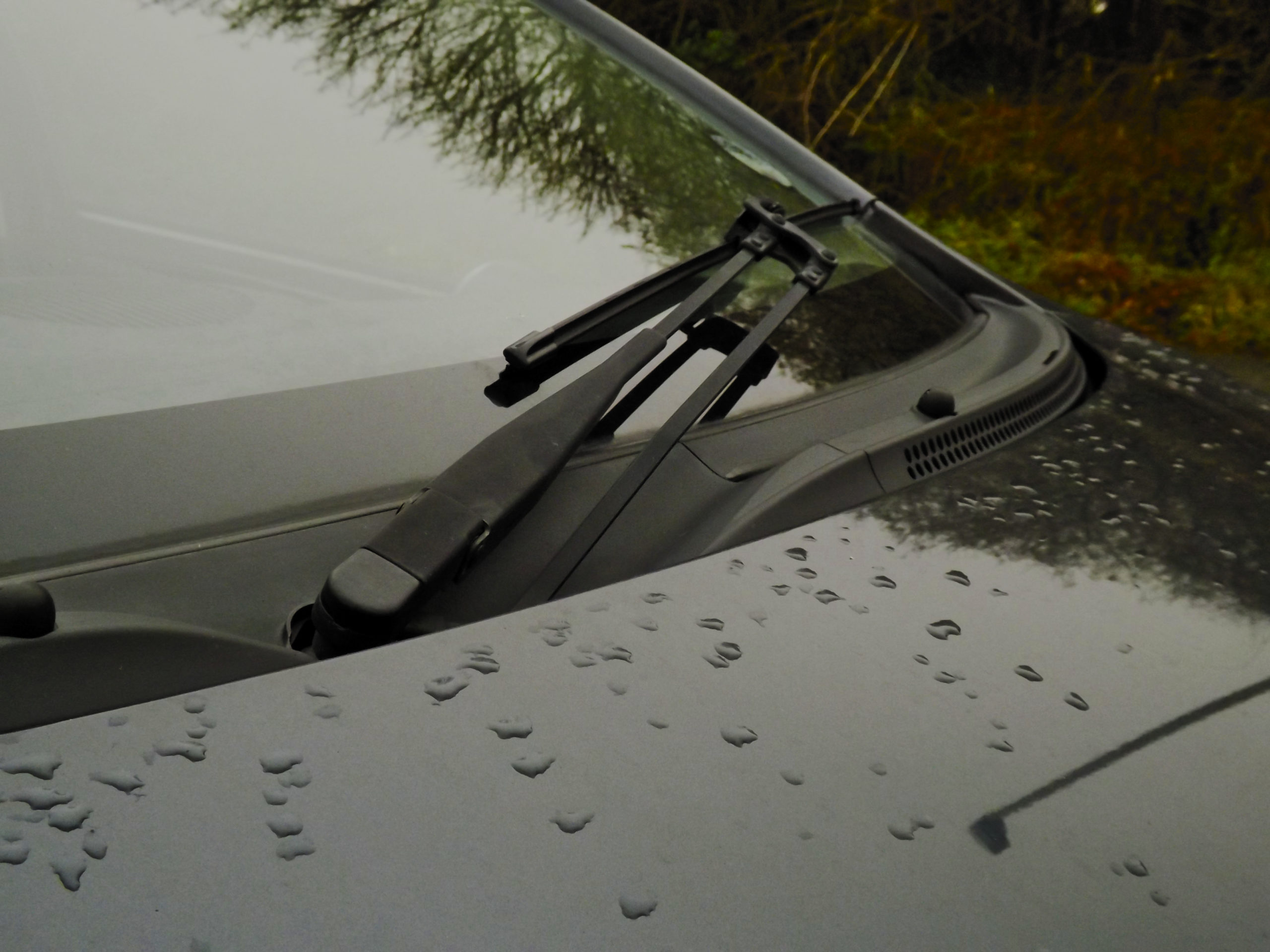 The Fleet: Peugeot 107 - "Rocky" 5 Gratuitous pantograph action courtesy of the Peugeot 107